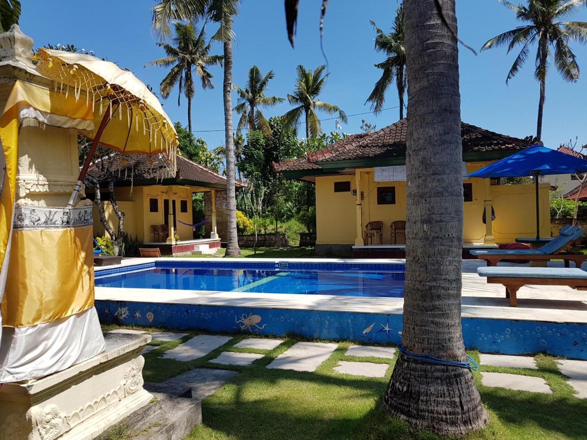 Secret Garden Bungalows Нуса-Лембонган Экстерьер фото